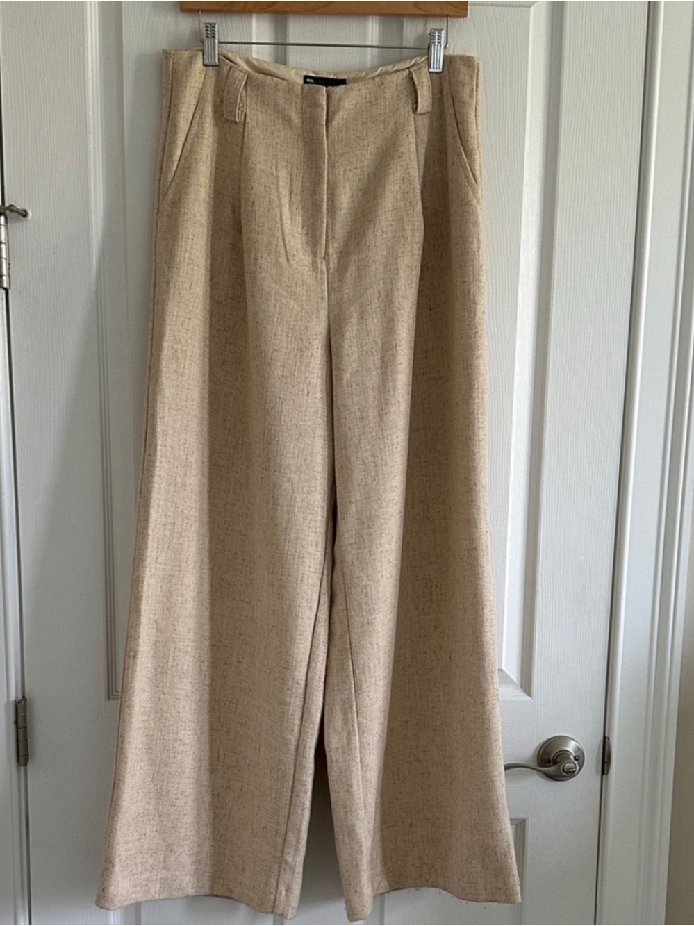 ASOS Wide-Leg High-Rise Cream Pants Size 10